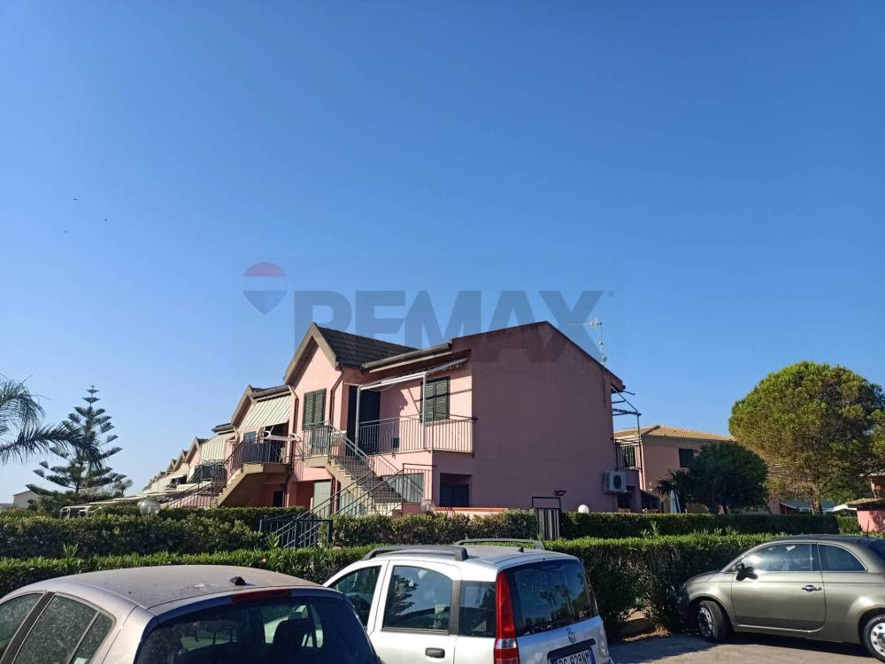 casa indipendente in vendita ad Altavilla Milicia