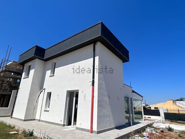 casa indipendente in vendita ad Altavilla Milicia in zona Torre Colonna