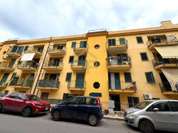 appartamento in vendita ad Altavilla Milicia
