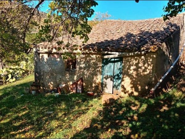 casa indipendente in vendita ad Altavilla Milicia