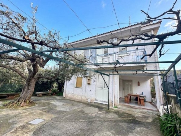 appartamento in vendita ad Altavilla Milicia