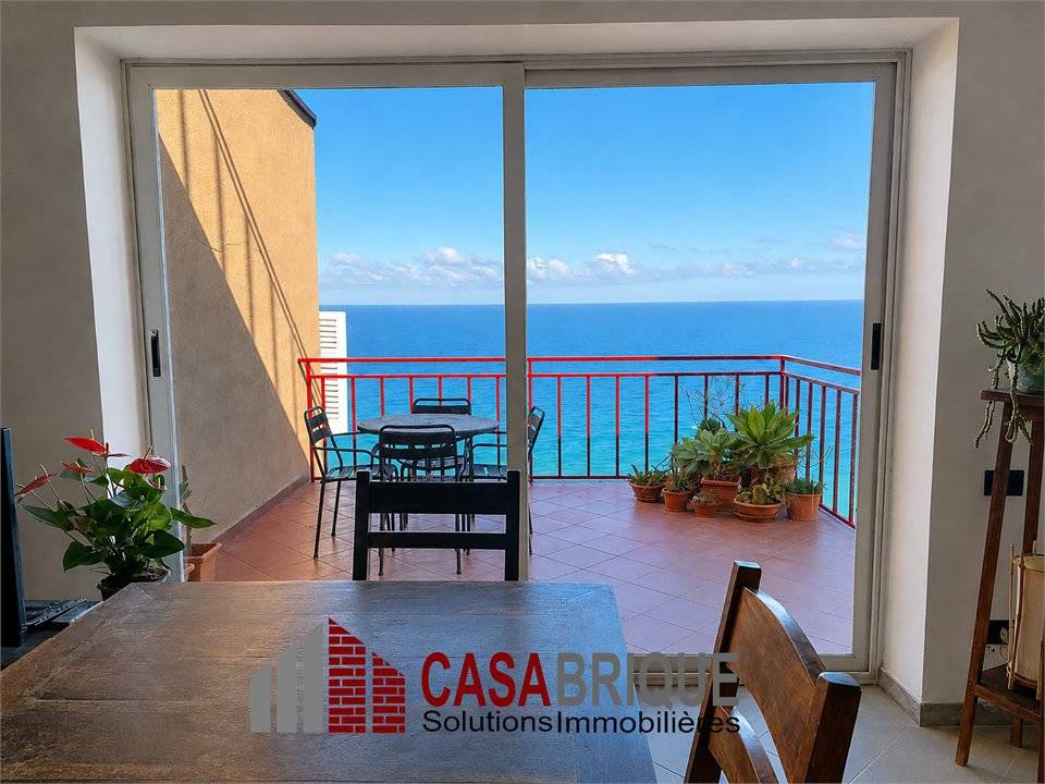 casa indipendente in vendita ad Altavilla Milicia