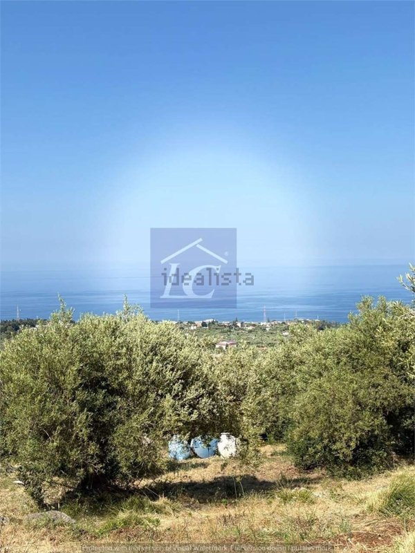 terreno in vendita ad Altavilla Milicia
