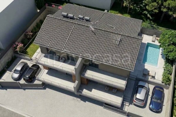 casa indipendente in vendita ad Altavilla Milicia in zona Torre Colonna