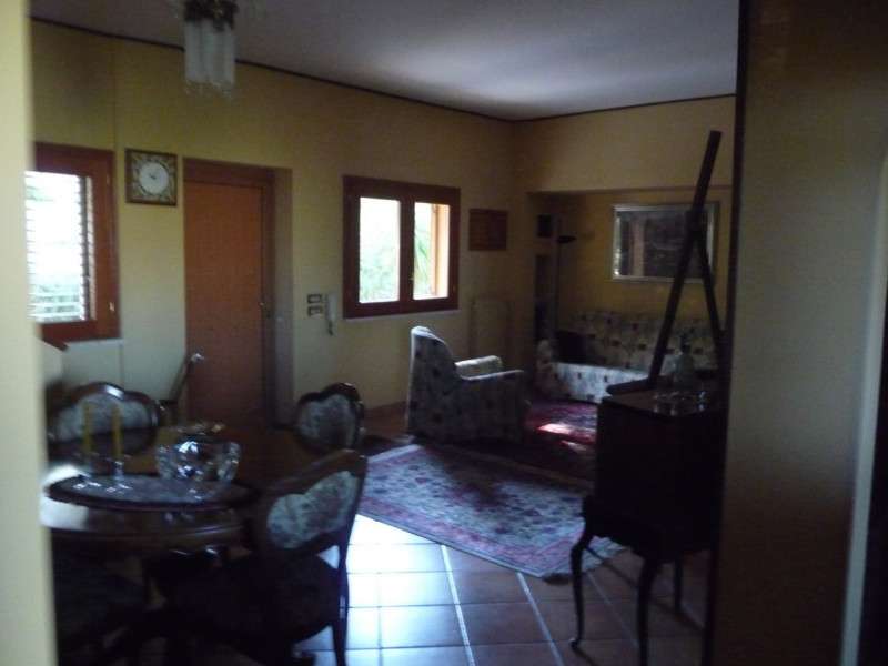 casa indipendente in vendita ad Altofonte in zona Piano Maglio