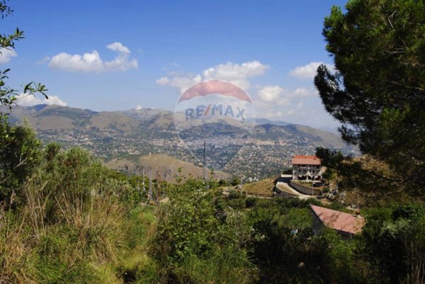 casa indipendente in vendita ad Altofonte