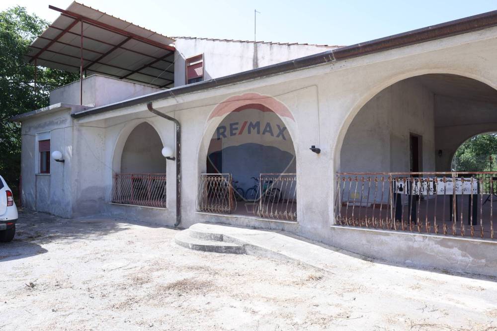 casa indipendente in vendita ad Altofonte