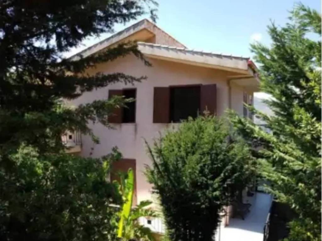 casa indipendente in vendita ad Altofonte