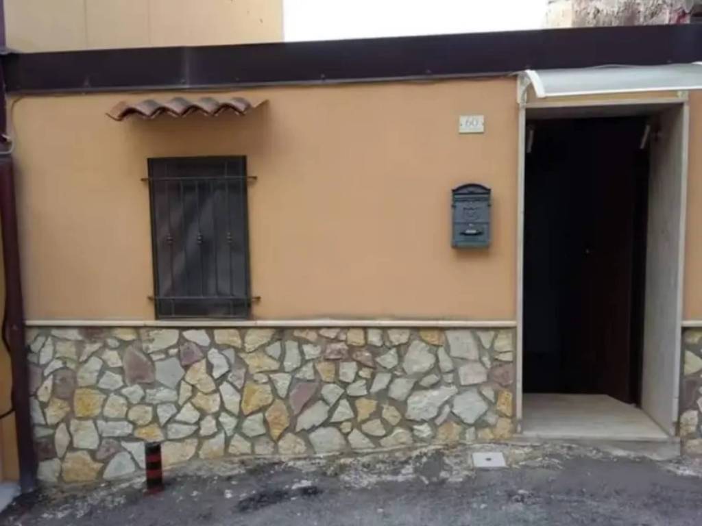 casa indipendente in vendita ad Altofonte