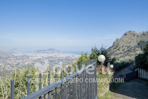 casa indipendente in vendita ad Altofonte