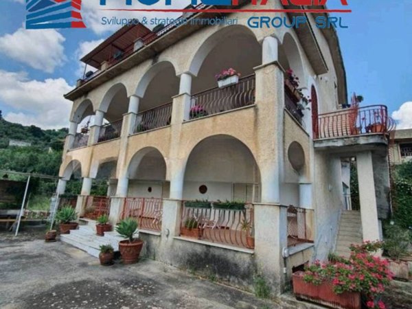 casa indipendente in vendita ad Altofonte