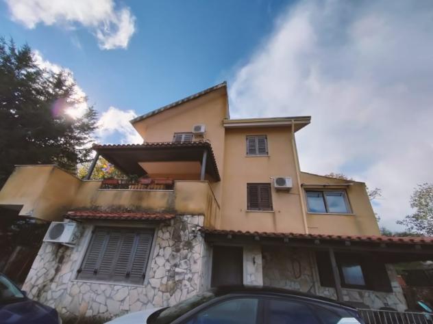 casa indipendente in vendita ad Altofonte