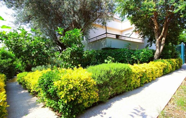 casa indipendente in vendita ad Altofonte