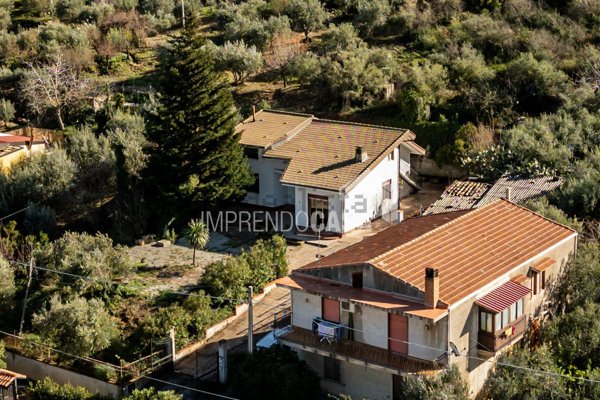 casa indipendente in vendita ad Altofonte in zona Piano Maglio
