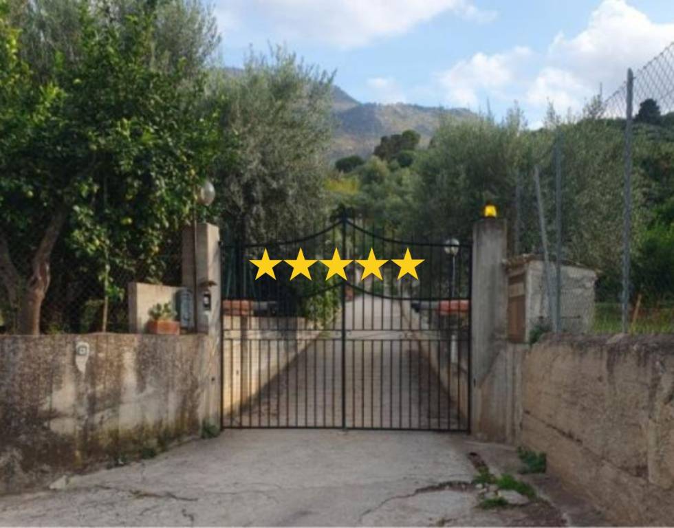 casa indipendente in vendita ad Altofonte