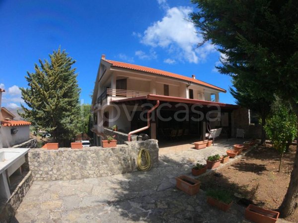 casa indipendente in vendita ad Altofonte