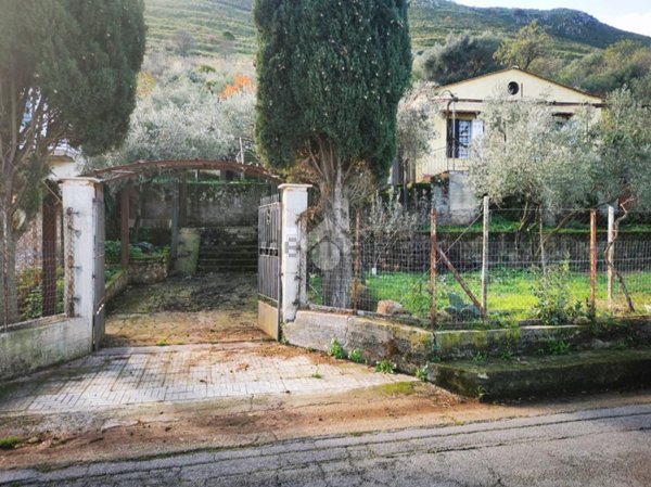 casa indipendente in vendita ad Altofonte