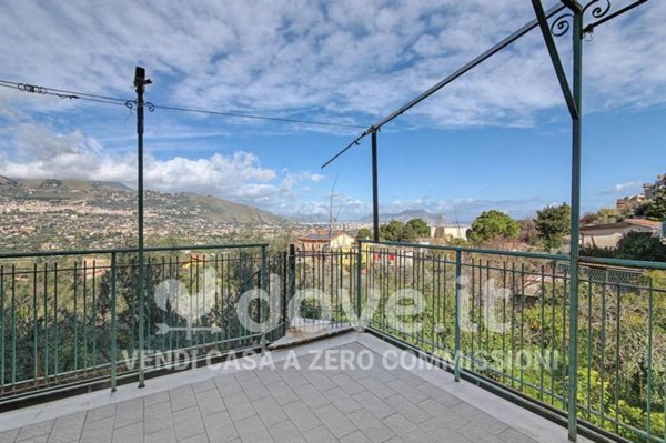 casa indipendente in vendita ad Altofonte