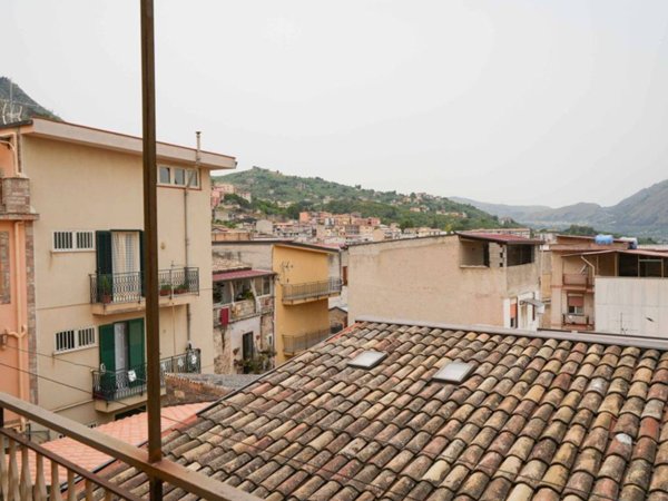 intera palazzina in vendita ad Altofonte