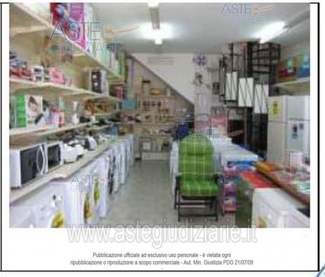 negozio in vendita ad Altofonte