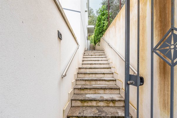 appartamento in vendita ad Altofonte in zona Piano Maglio