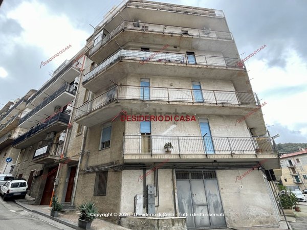 appartamento in vendita ad Altofonte