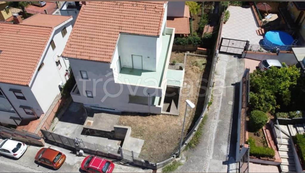 casa indipendente in vendita ad Altofonte in zona Piano Maglio