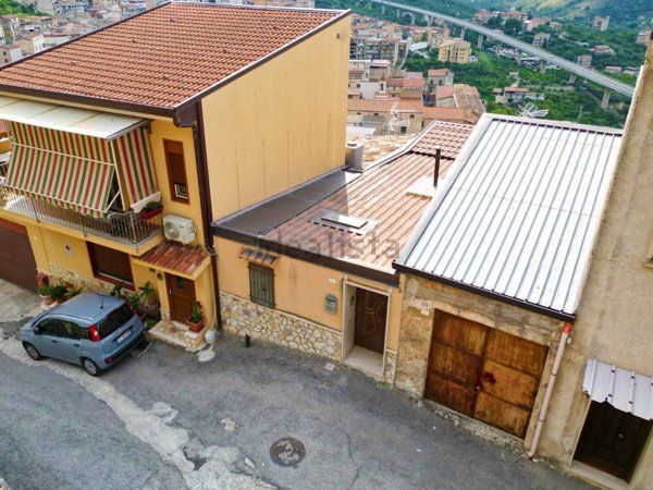 appartamento in vendita ad Altofonte