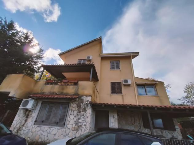 casa indipendente in vendita ad Altofonte