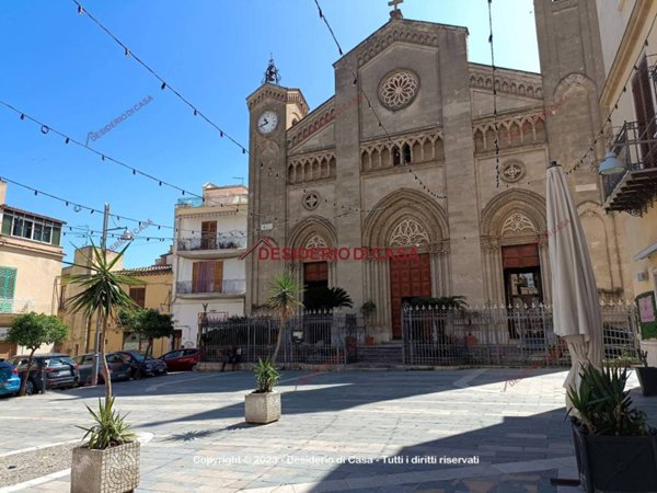 casa indipendente in vendita a Bagheria in zona Centro Città