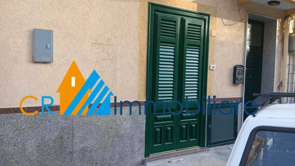 locale commerciale in vendita a Bagheria