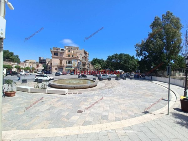 negozio in vendita a Bagheria