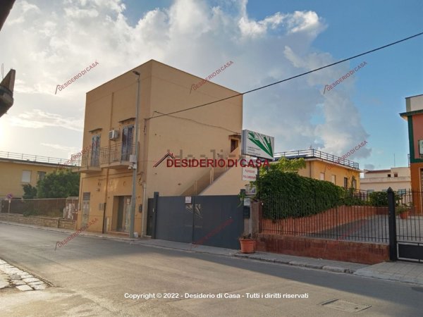 locale di sgombero in vendita a Bagheria