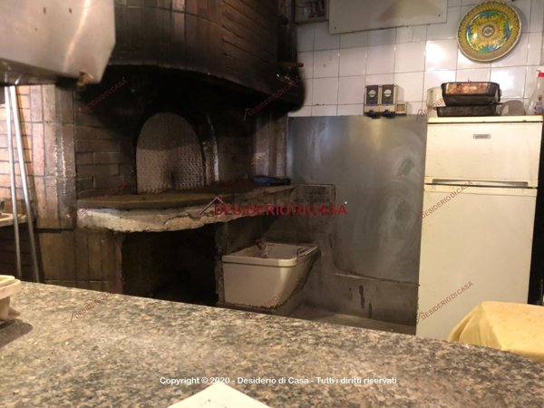 locale commerciale in vendita a Bagheria in zona Aspra