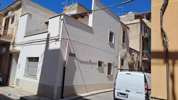 casa indipendente in vendita a Bagheria