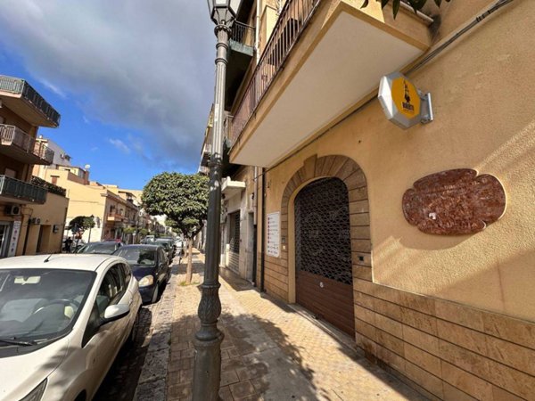 negozio in vendita a Bagheria