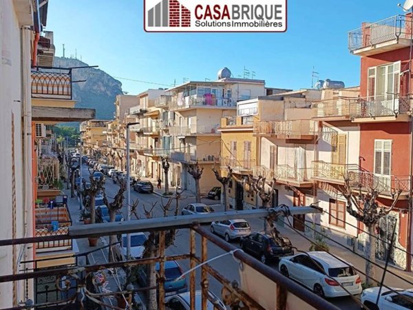 casa indipendente in vendita a Bagheria in zona Centro Città