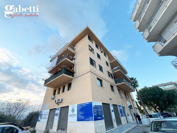 appartamento in vendita a Bagheria in zona Centro Città