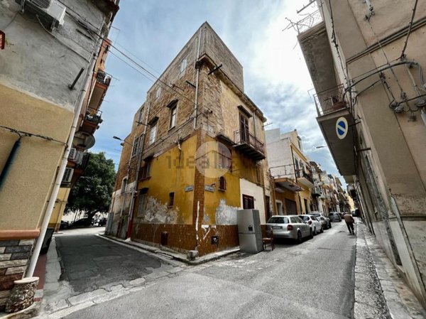 appartamento in vendita a Bagheria in zona Centro Città