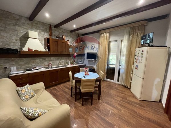 casa indipendente in vendita a Bagheria