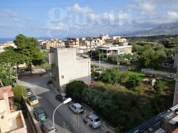 appartamento in vendita a Bagheria