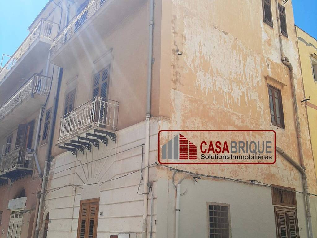 casa indipendente in vendita a Bagheria in zona Centro Città