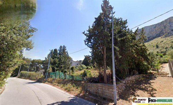 casa indipendente in vendita a Bagheria in zona Mongerbino