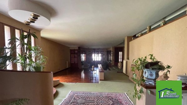casa indipendente in vendita a Bagheria