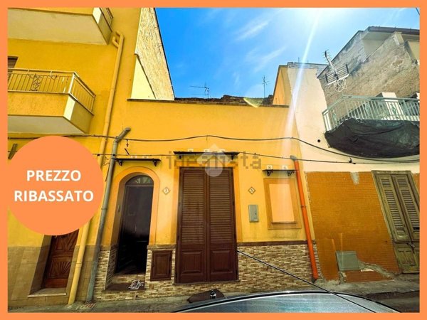 appartamento in vendita a Bagheria in zona Aspra