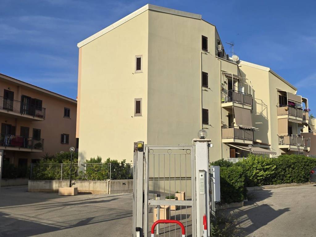 appartamento in vendita a Bagheria