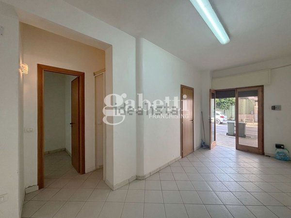 negozio in vendita a Bagheria