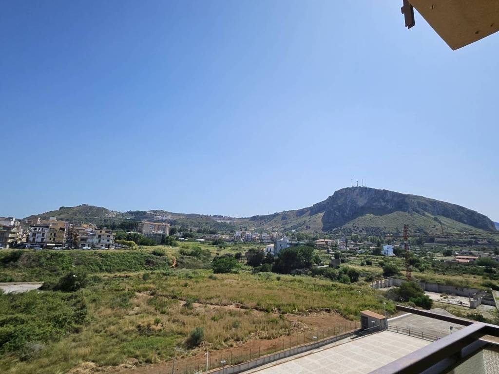 appartamento in vendita a Bagheria in zona Centro Città