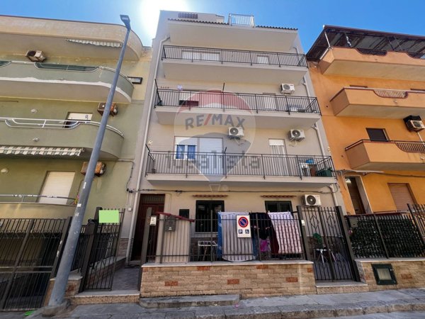 appartamento in vendita a Bagheria in zona Aspra