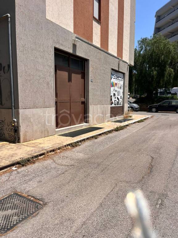 negozio in vendita a Bagheria